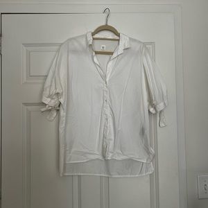 Classic White Gap shirt with the sleeves. Size M